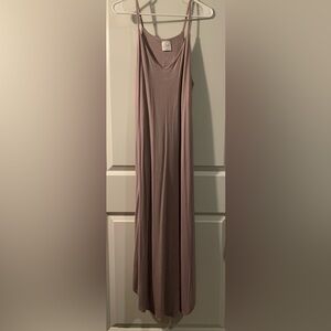 NWOT Livi by Olivia Rae Maxi Dress Size M